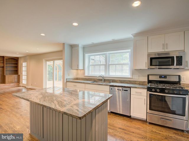 7323 WESTERLY LN, Mclean, VA 22101