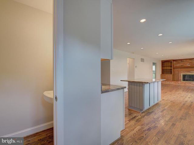 7323 WESTERLY LN, Mclean, VA 22101