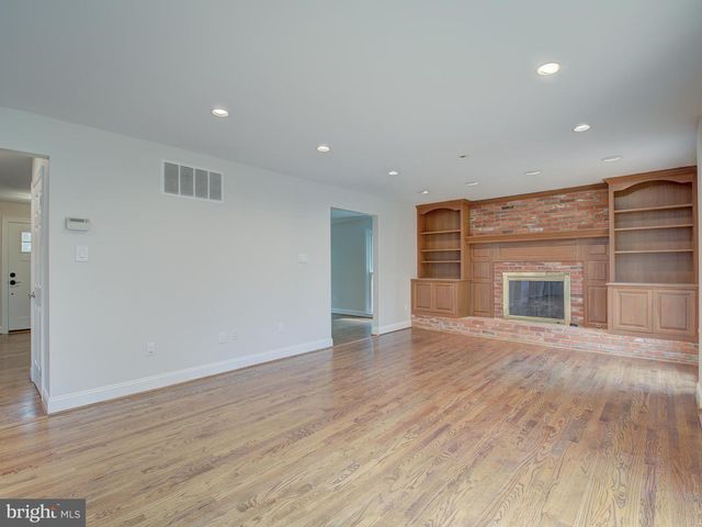7323 WESTERLY LN, Mclean, VA 22101