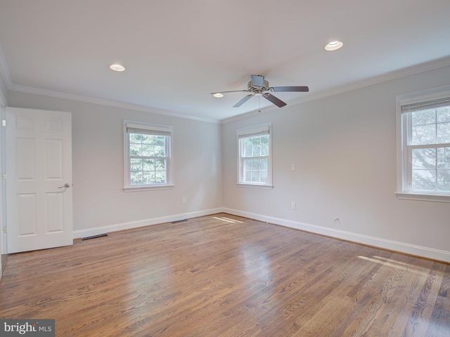 7323 WESTERLY LN, Mclean, VA 22101