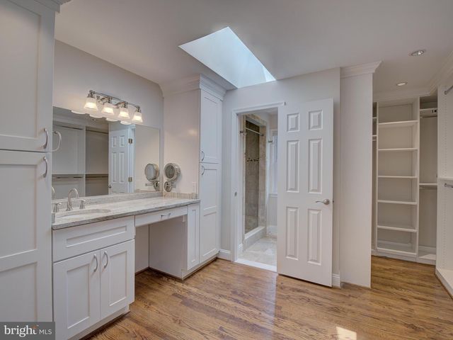 7323 WESTERLY LN, Mclean, VA 22101