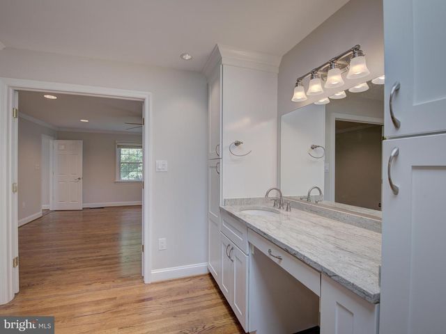 7323 WESTERLY LN, Mclean, VA 22101