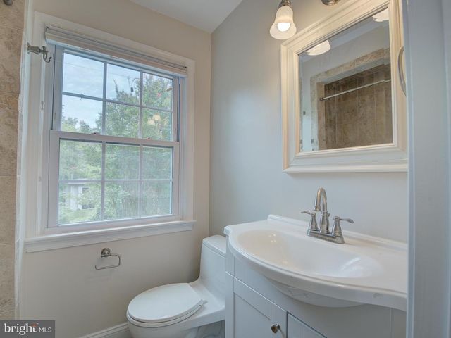7323 WESTERLY LN, Mclean, VA 22101