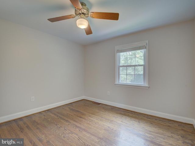 7323 WESTERLY LN, Mclean, VA 22101