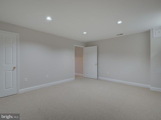 7323 WESTERLY LN, Mclean, VA 22101