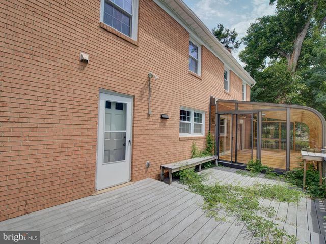 7323 WESTERLY LN, Mclean, VA 22101
