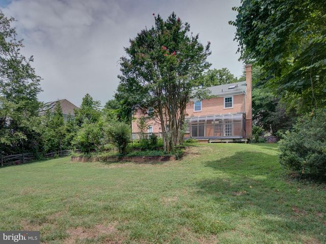 7323 WESTERLY LN, Mclean, VA 22101