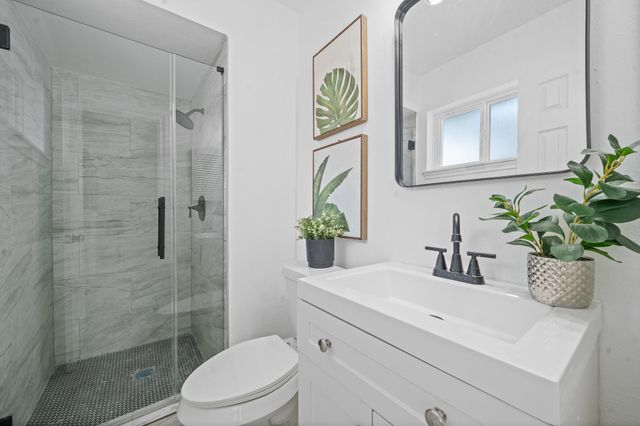 15415 W Hampton Circle, Houston, TX 77071