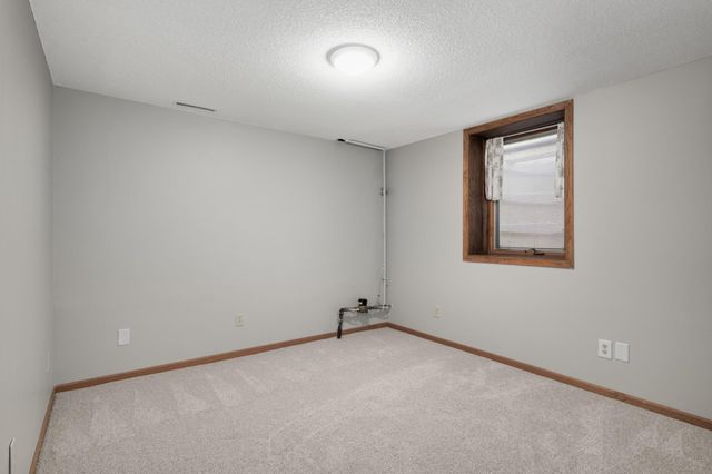 1834 Holton Street, Falcon Heights, MN 55113