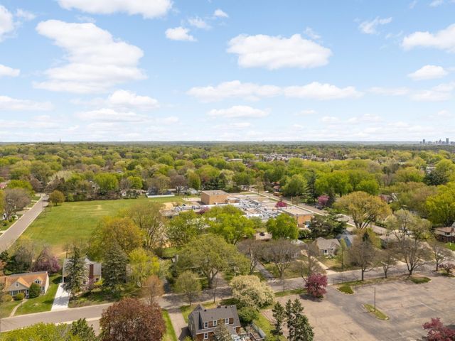 1834 Holton Street, Falcon Heights, MN 55113