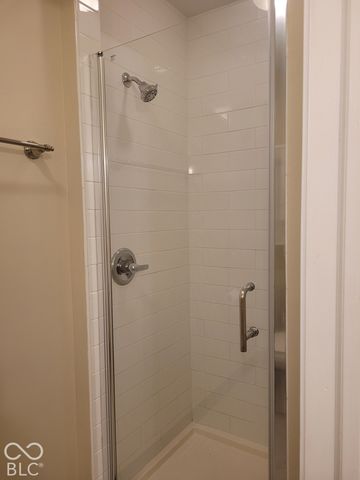 6515 Park Central Way C, Indianapolis, IN 46060