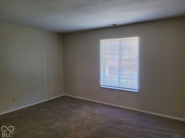 6515 Park Central Way C, Indianapolis, IN 46060