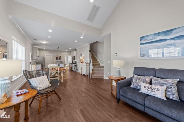 525 Barneswyck Drive, Fuquay Varina, NC 27526