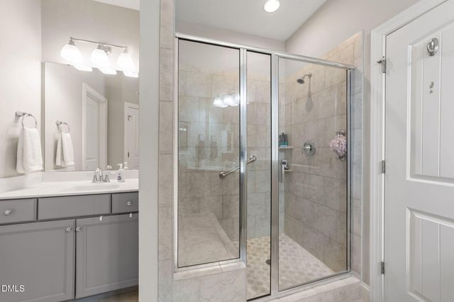 525 Barneswyck Drive, Fuquay Varina, NC 27526