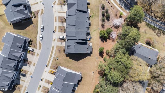 525 Barneswyck Drive, Fuquay Varina, NC 27526