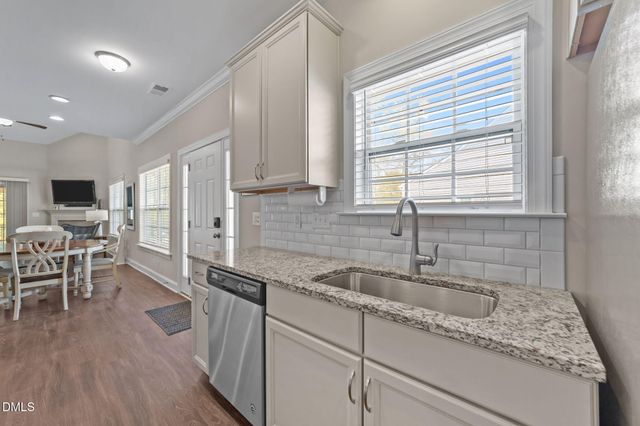 525 Barneswyck Drive, Fuquay Varina, NC 27526