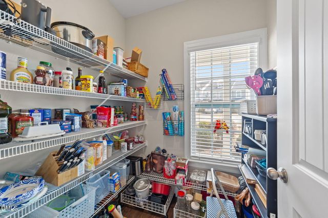 525 Barneswyck Drive, Fuquay Varina, NC 27526