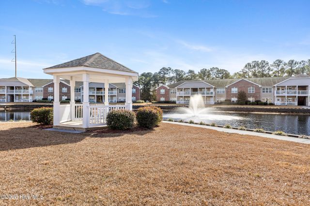 4429 Jay Bird Circle Unit 105, Wilmington, NC 28412