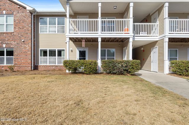 4429 Jay Bird Circle Unit 105, Wilmington, NC 28412