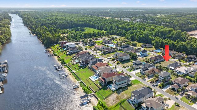 912 Shipmaster Ave., Myrtle Beach, SC 29579