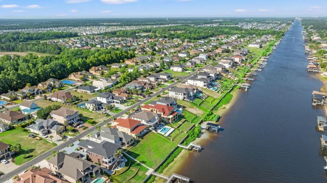 912 Shipmaster Ave., Myrtle Beach, SC 29579