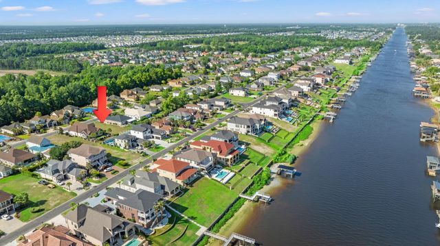 912 Shipmaster Ave., Myrtle Beach, SC 29579