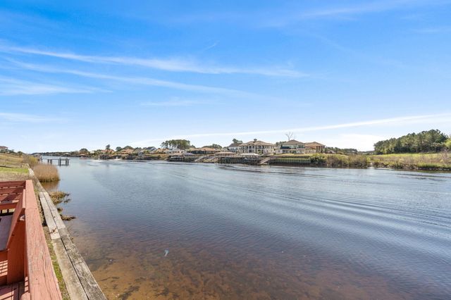 912 Shipmaster Ave., Myrtle Beach, SC 29579