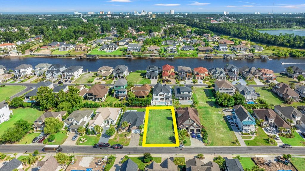 912 Shipmaster Ave., Myrtle Beach, SC 29579