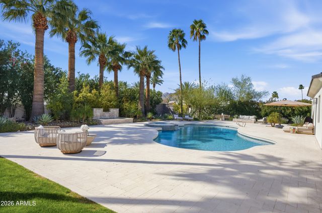 6129 E TURQUOISE Avenue, Paradise Valley, AZ 85253