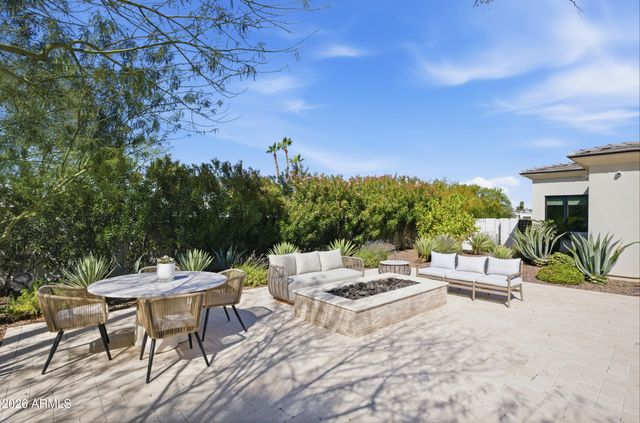 6129 E TURQUOISE Avenue, Paradise Valley, AZ 85253