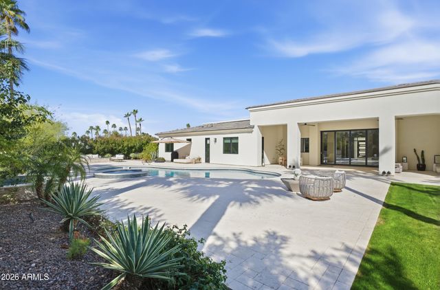 6129 E TURQUOISE Avenue, Paradise Valley, AZ 85253