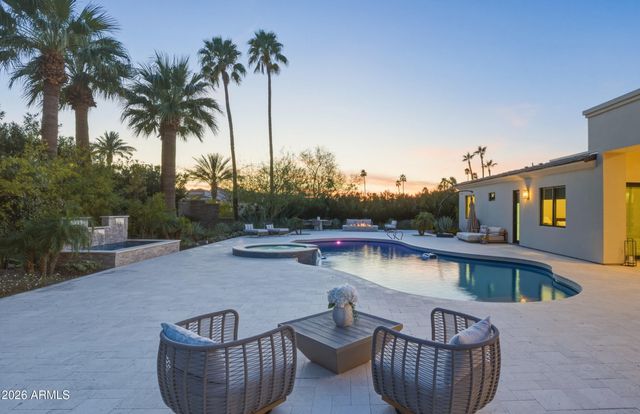 6129 E TURQUOISE Avenue, Paradise Valley, AZ 85253