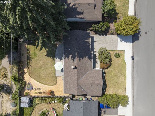 1485 HALLINAN St, Lake Oswego, OR 97034