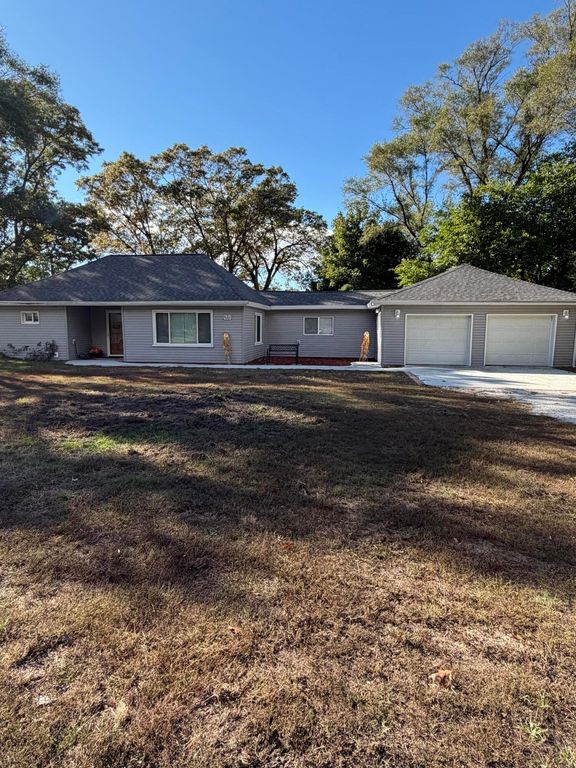 2871 Bailey Street, Norton Shores City, MI 49444