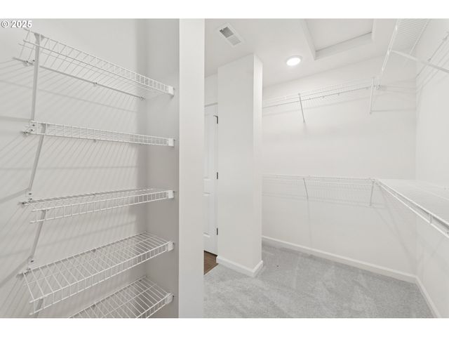 3327 Se Triumph Ave, Hillsboro, OR 97123