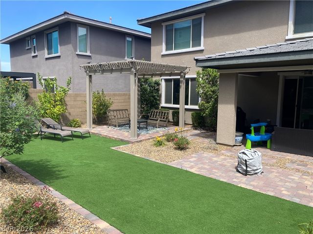 457 Bolsa Basin Avenue, Las Vegas, NV 89138