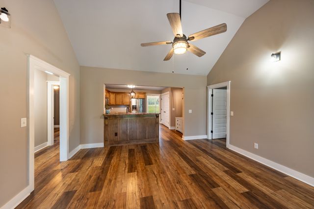 291 Dorris Rd, Portland, TN 37148
