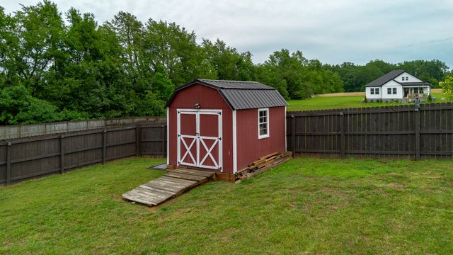 291 Dorris Rd, Portland, TN 37148