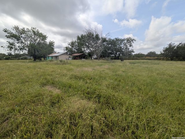 22221 PLEASANTON RD, San Antonio, TX 78264