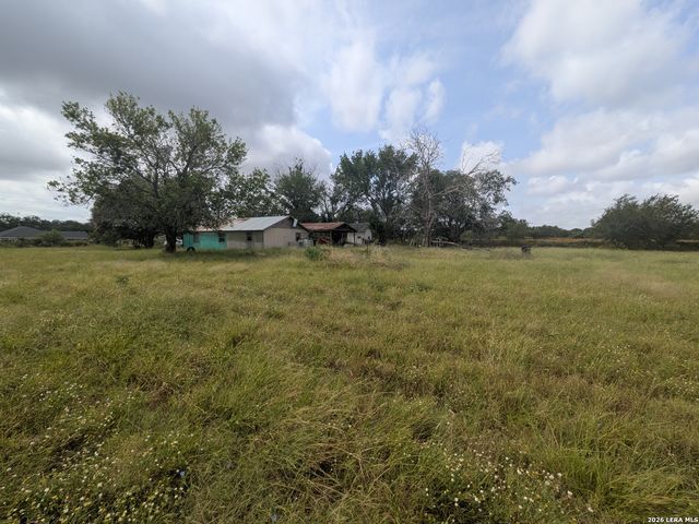 22221 PLEASANTON RD, San Antonio, TX 78264
