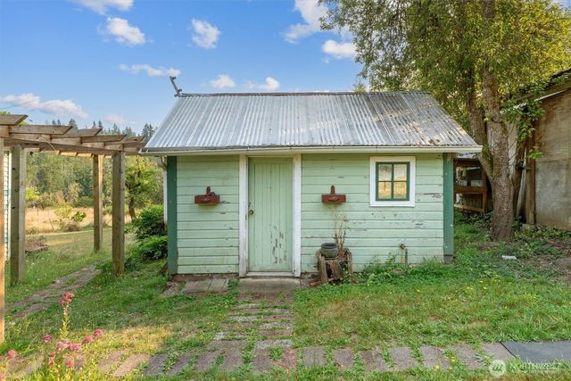 31017 144th Avenue E, Graham, WA 98338