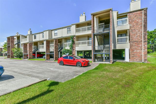 2501 Gulf Freeway 243D, Dickinson, TX 77539