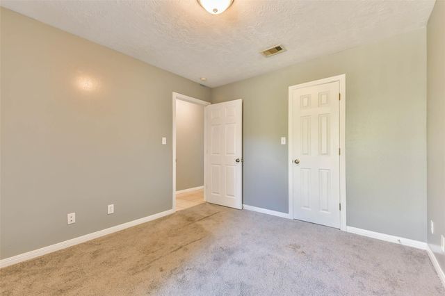 2501 Gulf Freeway 243D, Dickinson, TX 77539