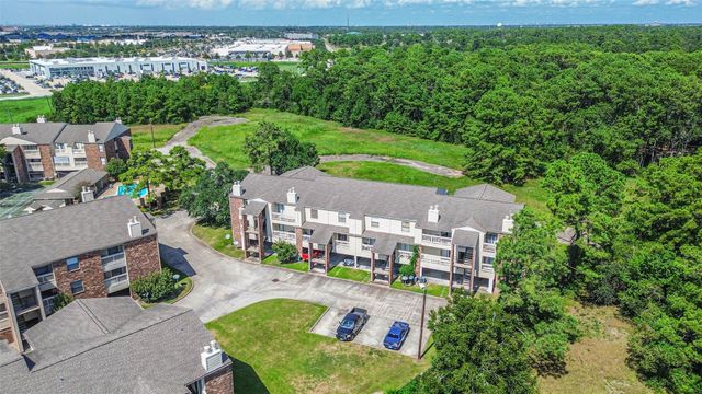 2501 Gulf Freeway 243D, Dickinson, TX 77539