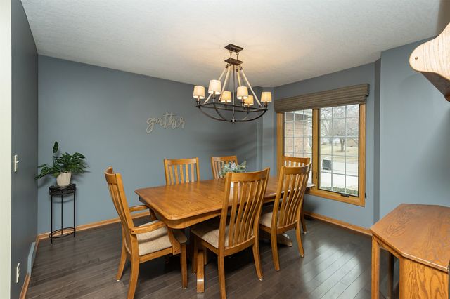 118 NW Countrywood Lane, Ankeny, IA 50023