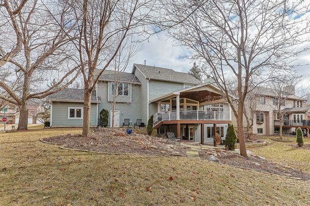 118 NW Countrywood Lane, Ankeny, IA 50023