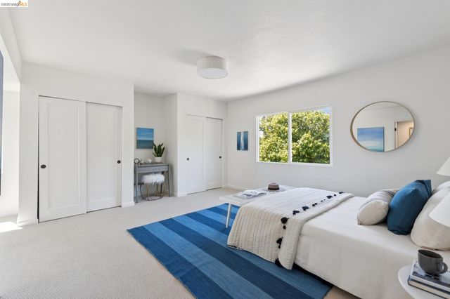 2339 Thackeray Dr, Oakland, CA 94611