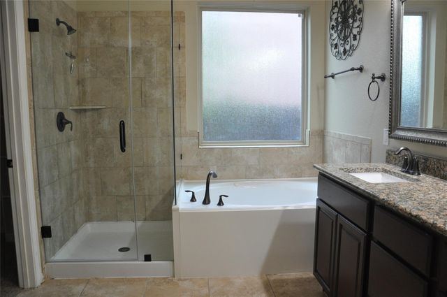 17710 Booners Cove Court, Humble, TX 77346