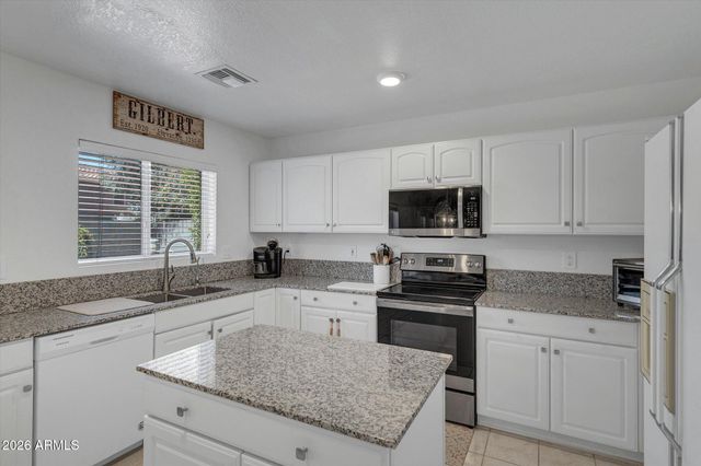 38 N MARBLE Street, Gilbert, AZ 85234