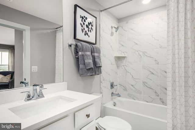 6817 16TH ST NW, Washington, DC 20012